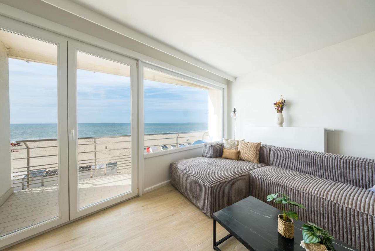 Apartment 2 Bedrooms With Magnificent Seaview And Free Parking Ostend Exterior photo